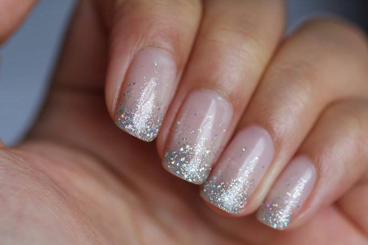 50 Elegant and Simple Nail Designs img 3