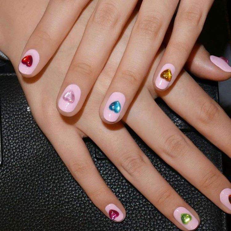 16 Pretty Polka Dots Nail Art Design 16