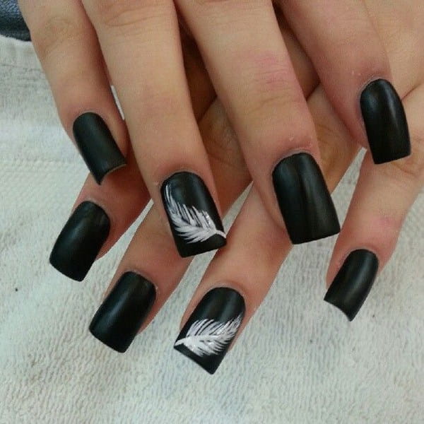 80 Incredible Black Nail Art Designs for Women and Girls img 14