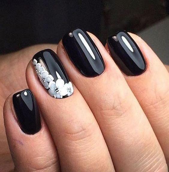 80 Incredible Black Nail Art Designs for Women and Girls img 38