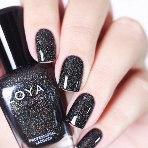 80 Incredible Black Nail Art Designs for Women and Girls img 40