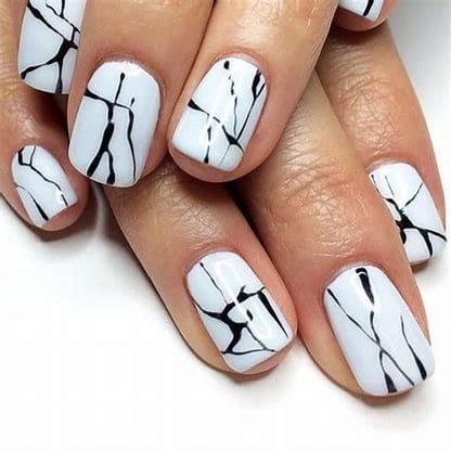 33 Fabulous Marble Nails You Need to See img 20