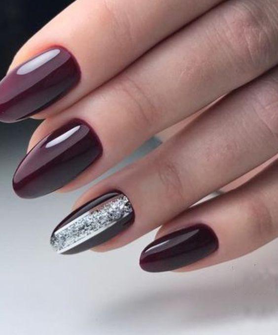 50+ The Best Winter Nail Art Design Ideas img 49