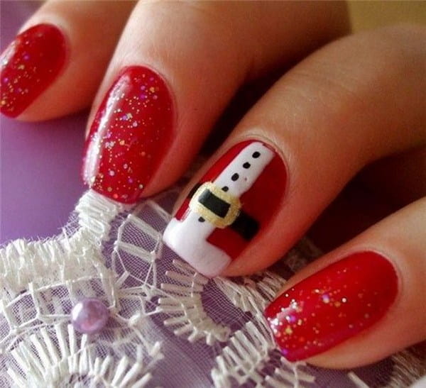 75+ Festive Christmas Red Nail Art Ideas img 17