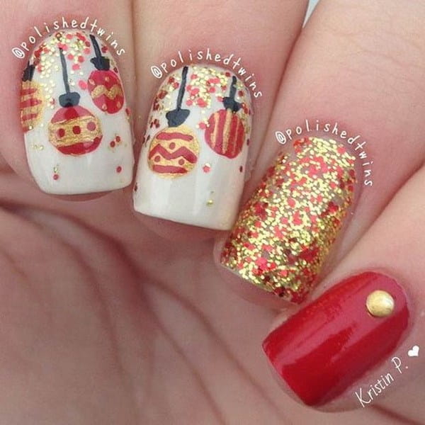 75+ Festive Christmas Red Nail Art Ideas img 19