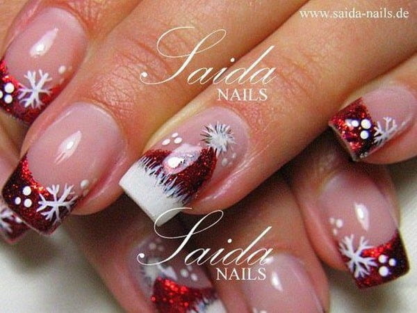 75+ Festive Christmas Red Nail Art Ideas img 20