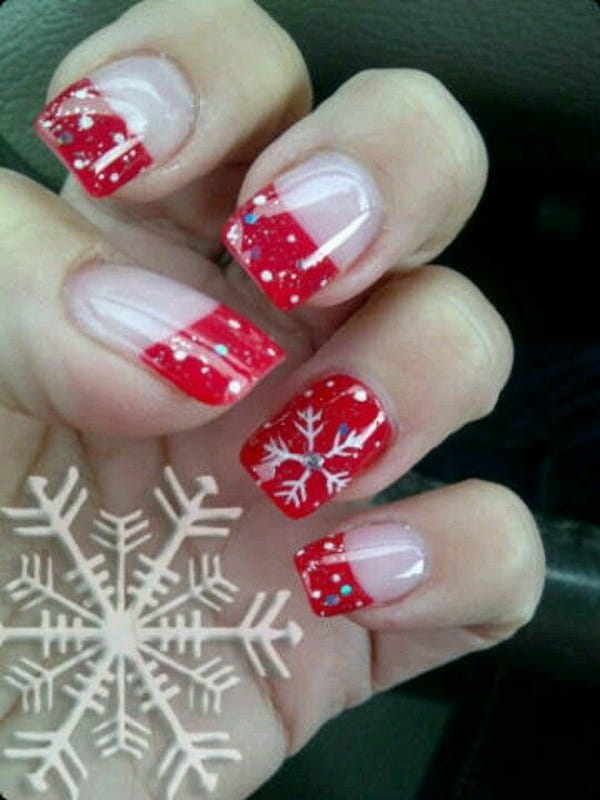 75+ Festive Christmas Red Nail Art Ideas img 23