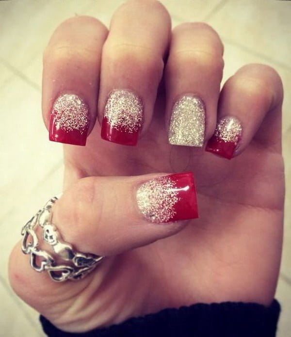 75+ Festive Christmas Red Nail Art Ideas img 31