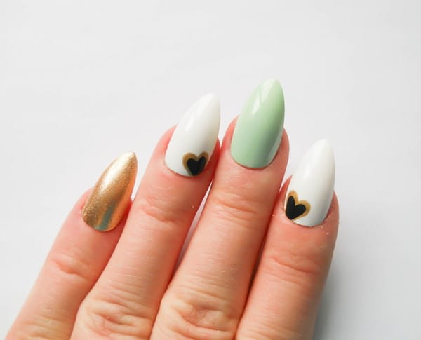 60+ Cool Stiletto Nails Designs To Try img 17