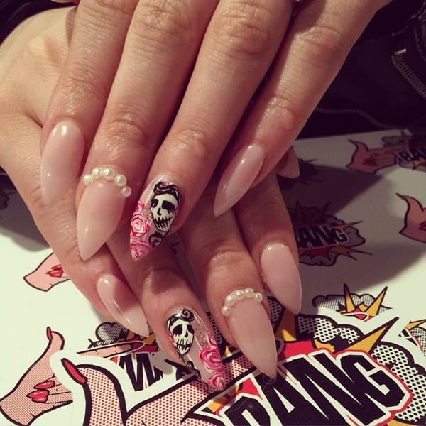 60+ Cool Stiletto Nails Designs To Try img 20