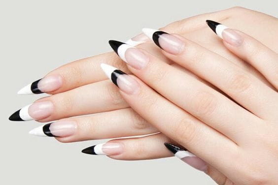 60+ Cool Stiletto Nails Designs To Try img 39