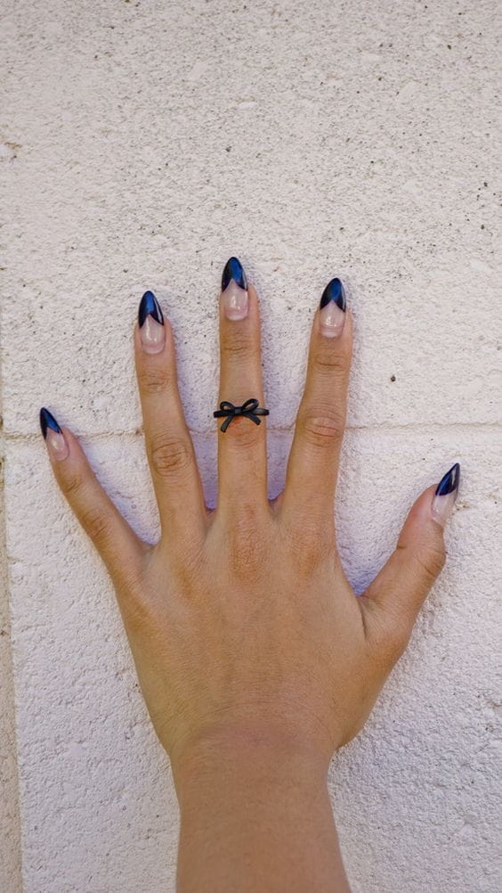 60+ Cool Stiletto Nails Designs To Try img 43