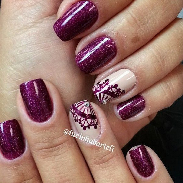 55+ Chosen Purple Glitter Nail Art Designs img 08