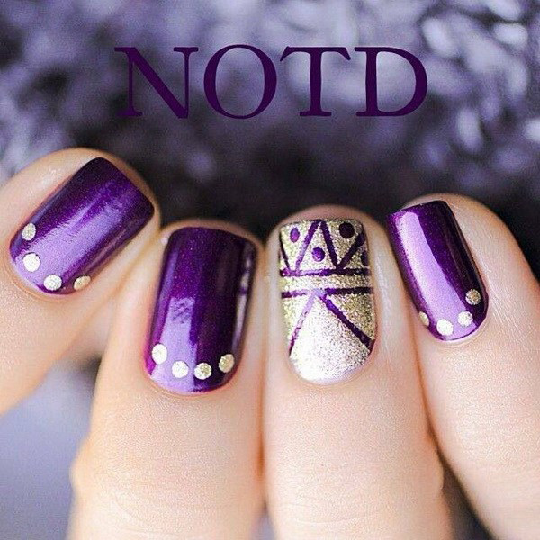 55+ Chosen Purple Glitter Nail Art Designs img 22