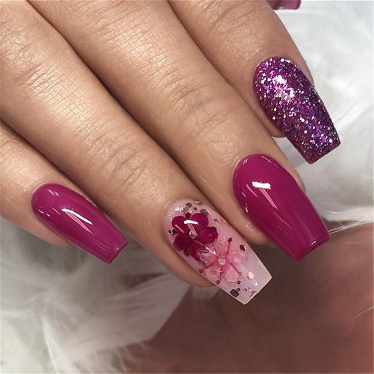 55+ Chosen Purple Glitter Nail Art Designs img 43