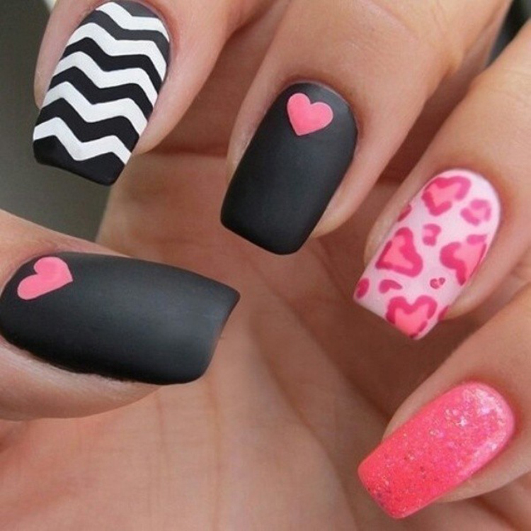 65 Ideas of Beautiful Valentine's Day Nail Designs img 16