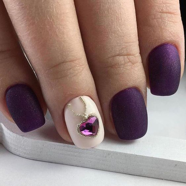 65 Ideas of Beautiful Valentine's Day Nail Designs img 43