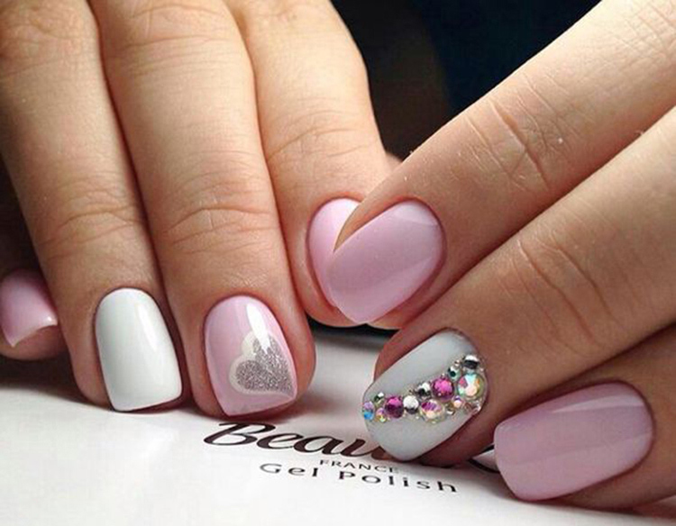 65 Ideas of Beautiful Valentine's Day Nail Designs img 54