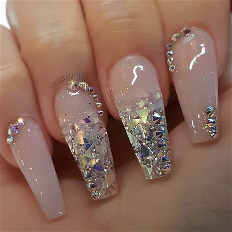 35 Awesome Coffin Nails Designs You'll Flip For in 2019 img 02