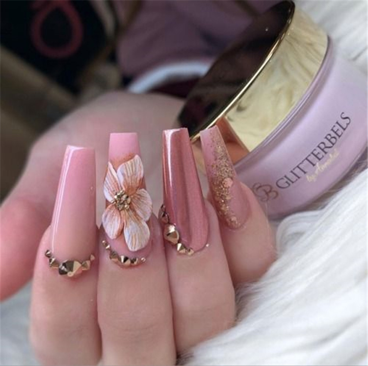 35 Awesome Coffin Nails Designs You'll Flip For in 2019 img 05