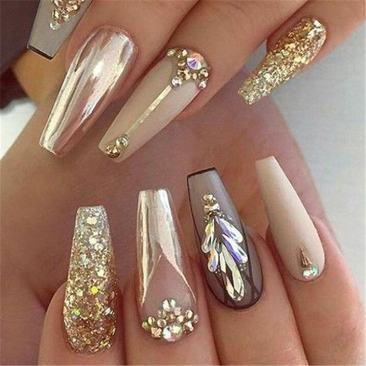 35 Awesome Coffin Nails Designs You'll Flip For in 2019 img 08