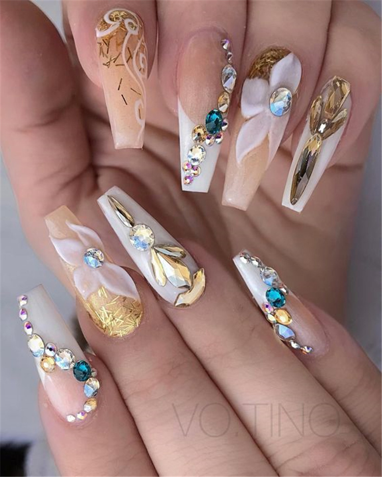 35 Awesome Coffin Nails Designs You'll Flip For in 2019 img 13