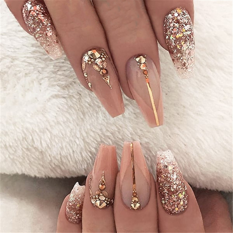 35 Awesome Coffin Nails Designs You'll Flip For in 2019 img 22