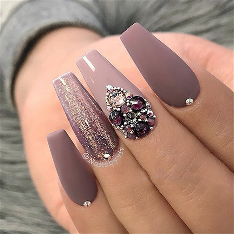 35 Awesome Coffin Nails Designs You'll Flip For in 2019 img 23