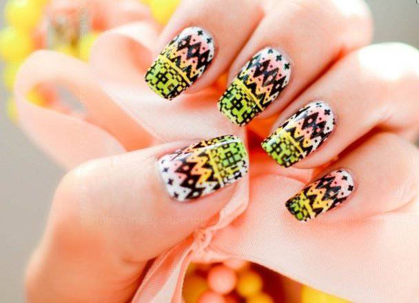 nail designs for short nails 2019 img 5