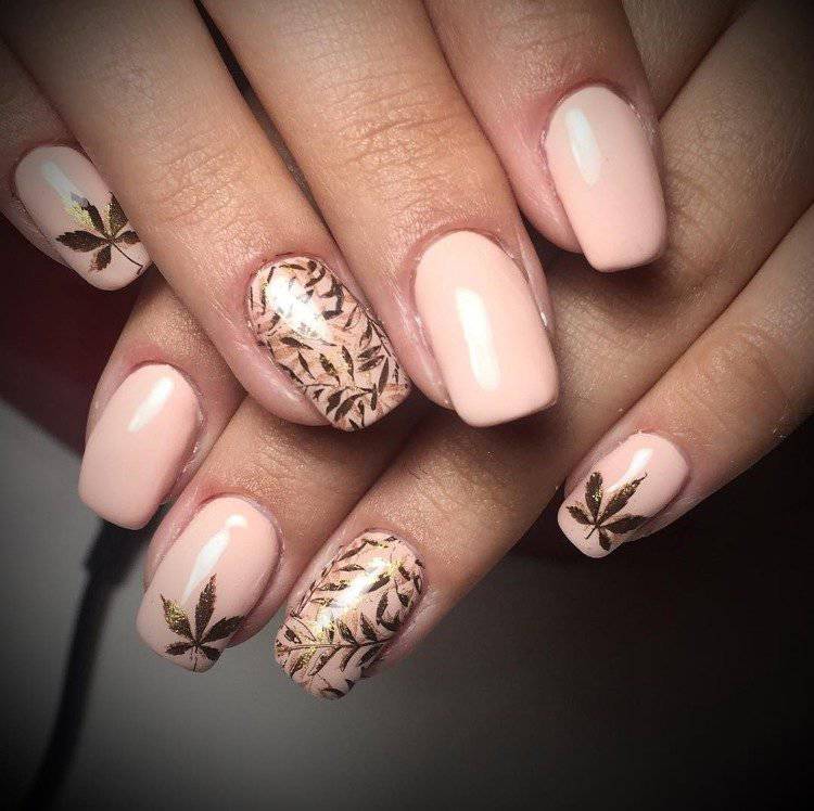 nail designs for short nails 2019 img55