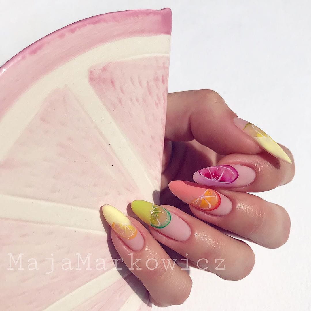 40 Cute Autumn Nail Designs You'll Want to Try images 31