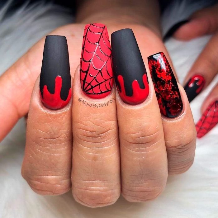 100+ Halloween Manicures You Need to See (and Try) images 38