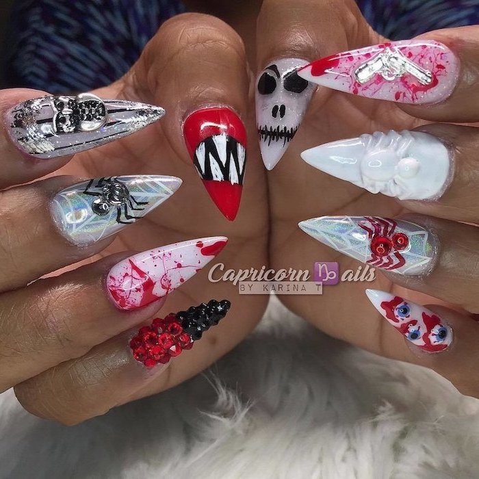 100+ Halloween Manicures You Need to See (and Try) images 48