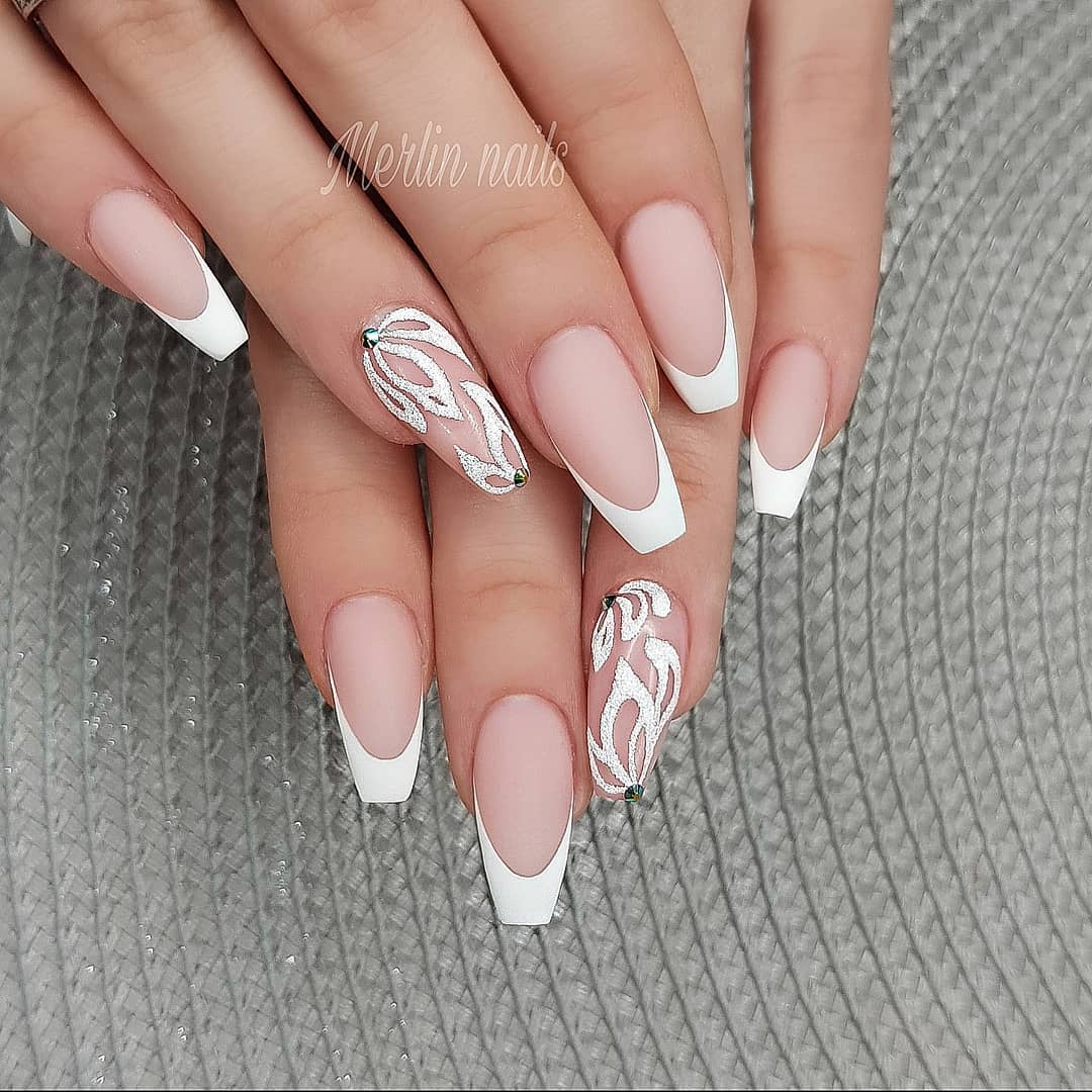 60+ Winter Nail Designs That Are Beyond Perfect images 16