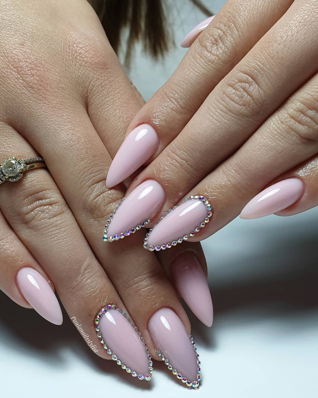 Latest Nail Trends for Winter 2020 – Nail Art Design Ideas for 2020 images 42