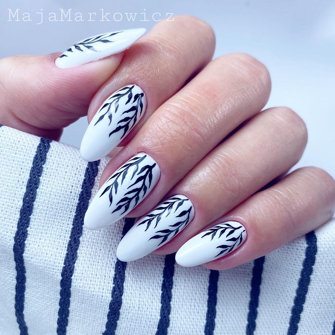 60+ Easy And Fun Summer-Inspired Nail Designs To Copy At Home images 10