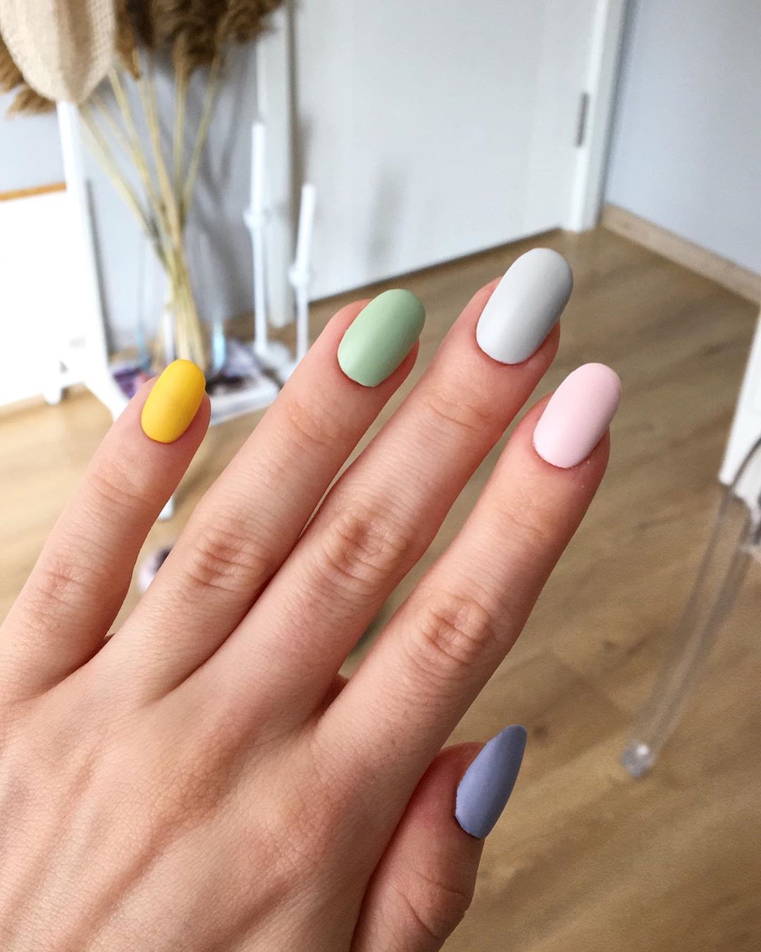 60+ Easy And Fun Summer-Inspired Nail Designs To Copy At Home images 26