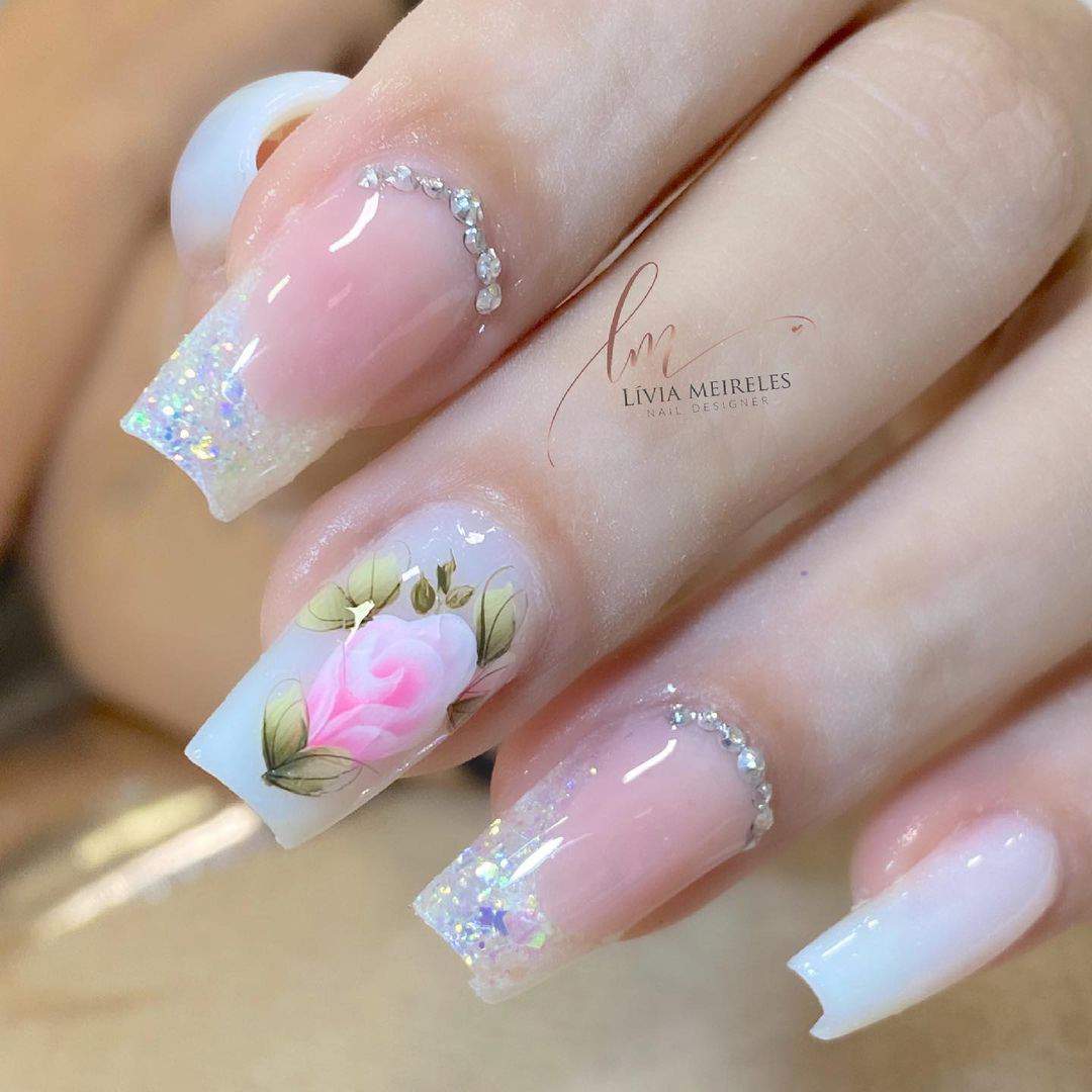 35 Cute Summer Nails To Rock For Women In 2024 images 3