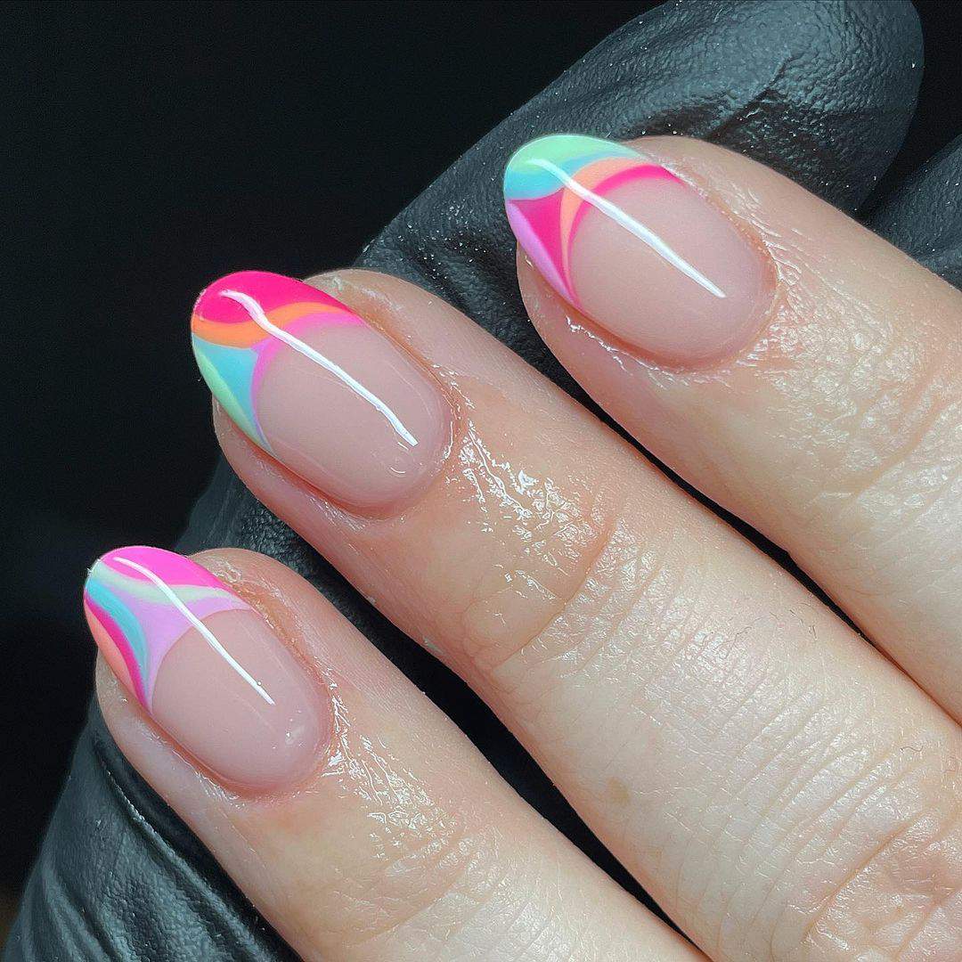 35 Cute Summer Nails To Rock For Women In 2024 images 14