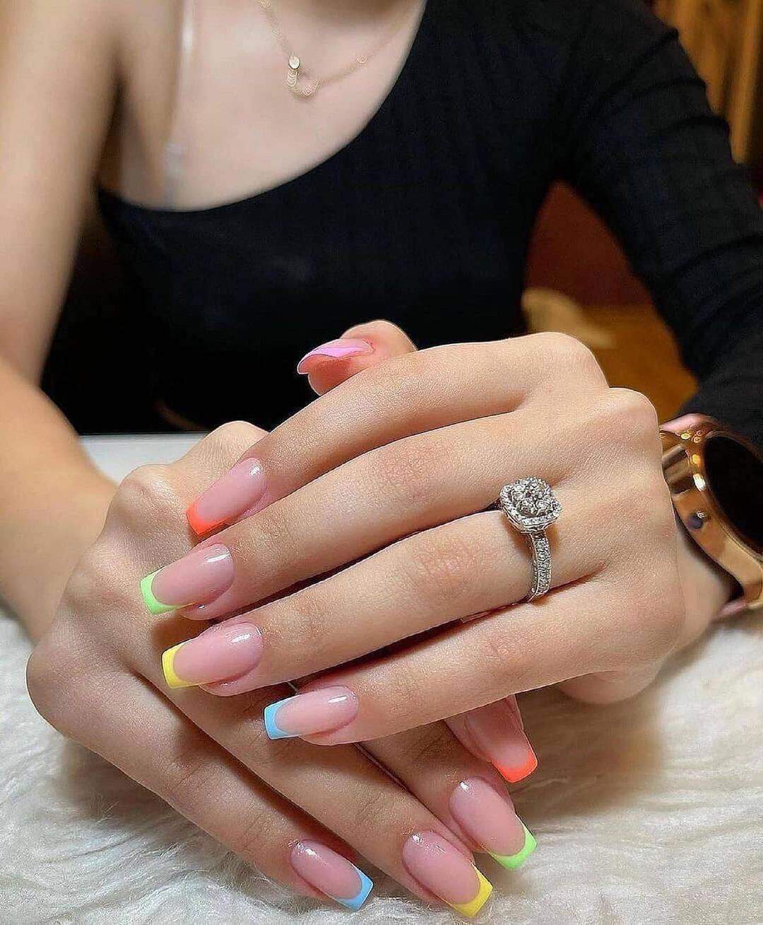 35 Cute Summer Nails To Rock For Women In 2024 images 32