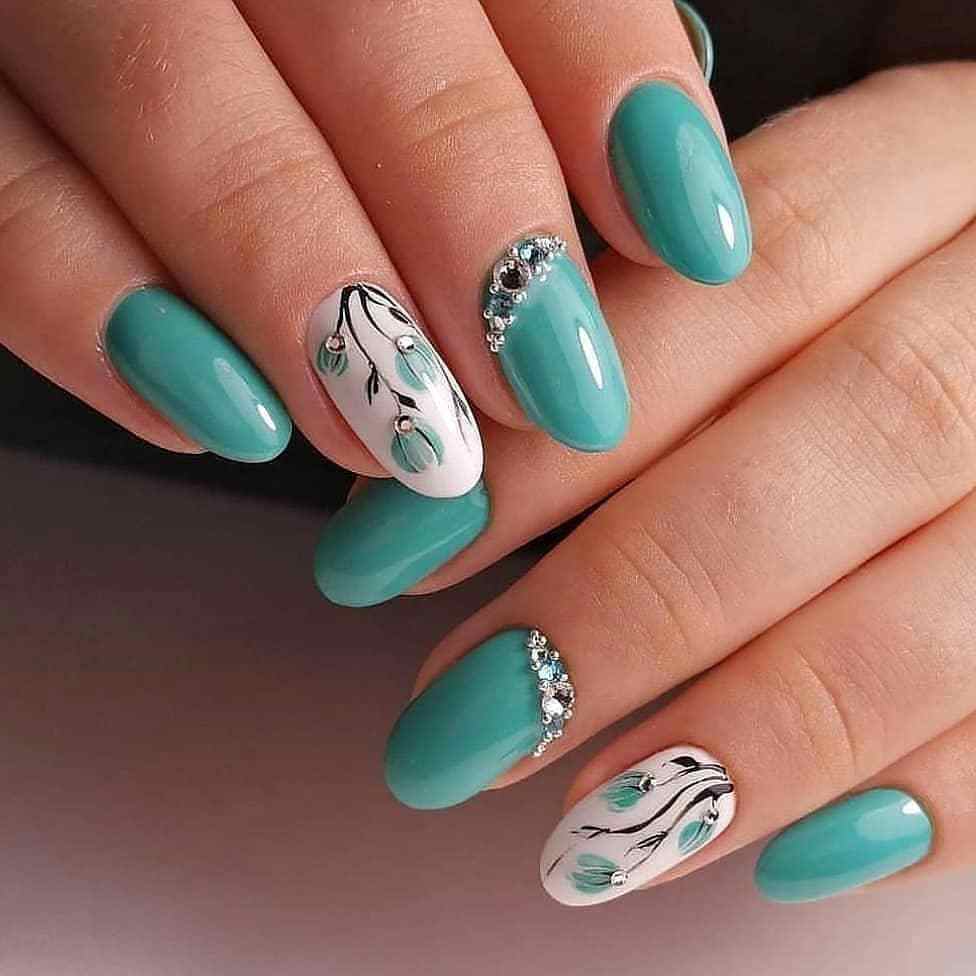 50+ Beautiful Summer Nail Designs For Women In 2024 images 8