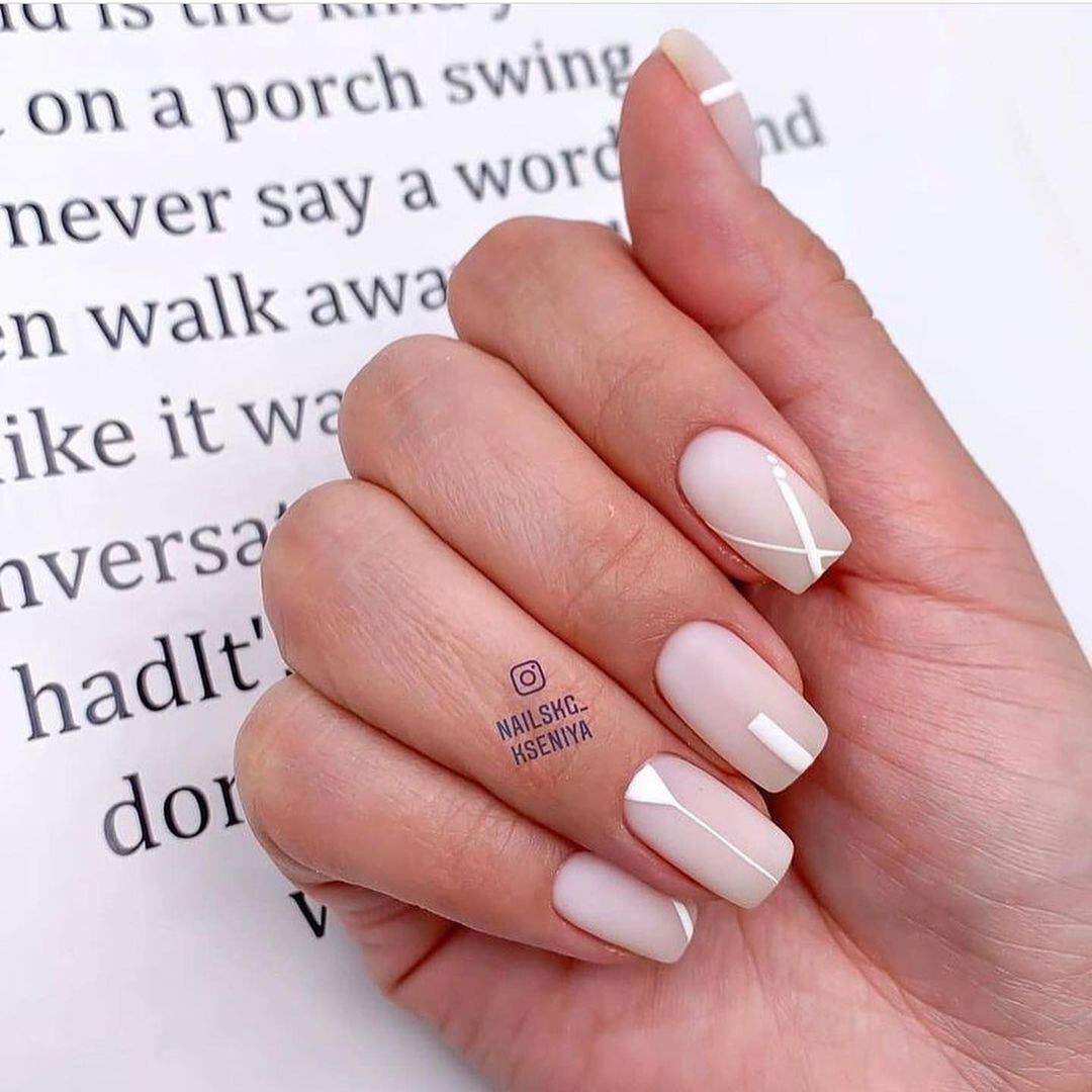 50+ Beautiful Summer Nail Designs For Women In 2024 images 9