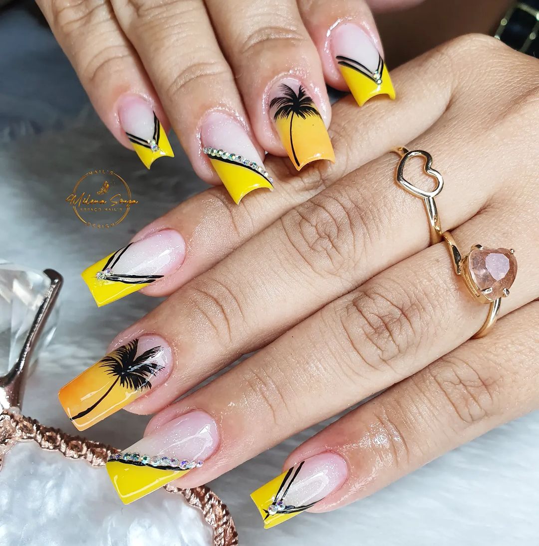 30 Easy Nails & Nail Art Designs To Try In 2024 images 17