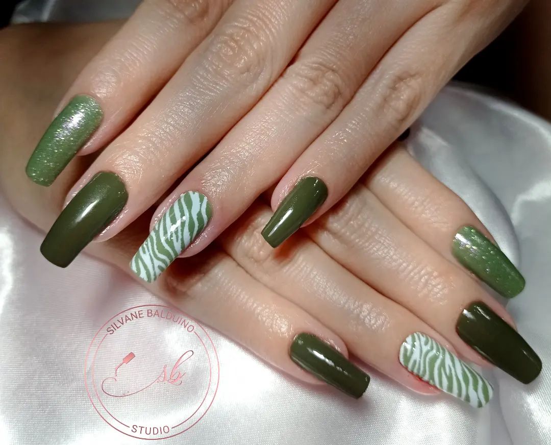 30 Easy Nails & Nail Art Designs To Try In 2024 images 28