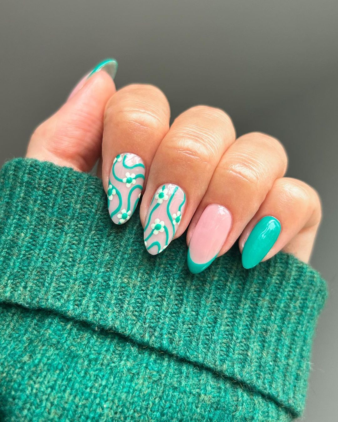 90+ Easy Nails & Nail Art Designs To Try In 2024 images 58