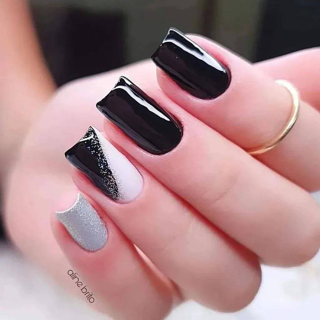 100+ Prettiest Fall Nail Designs And Ideas To Try In 2024 images 36