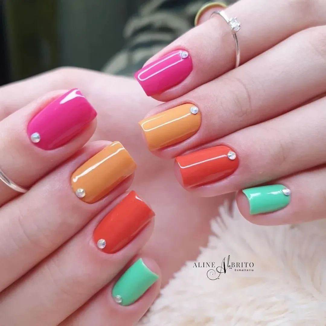 100+ Prettiest Fall Nail Designs And Ideas To Try In 2024 images 41