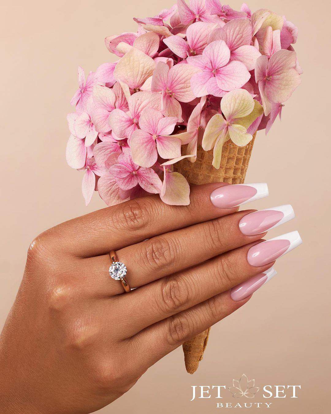 100+ Prettiest Fall Nail Designs And Ideas To Try In 2024 images 42