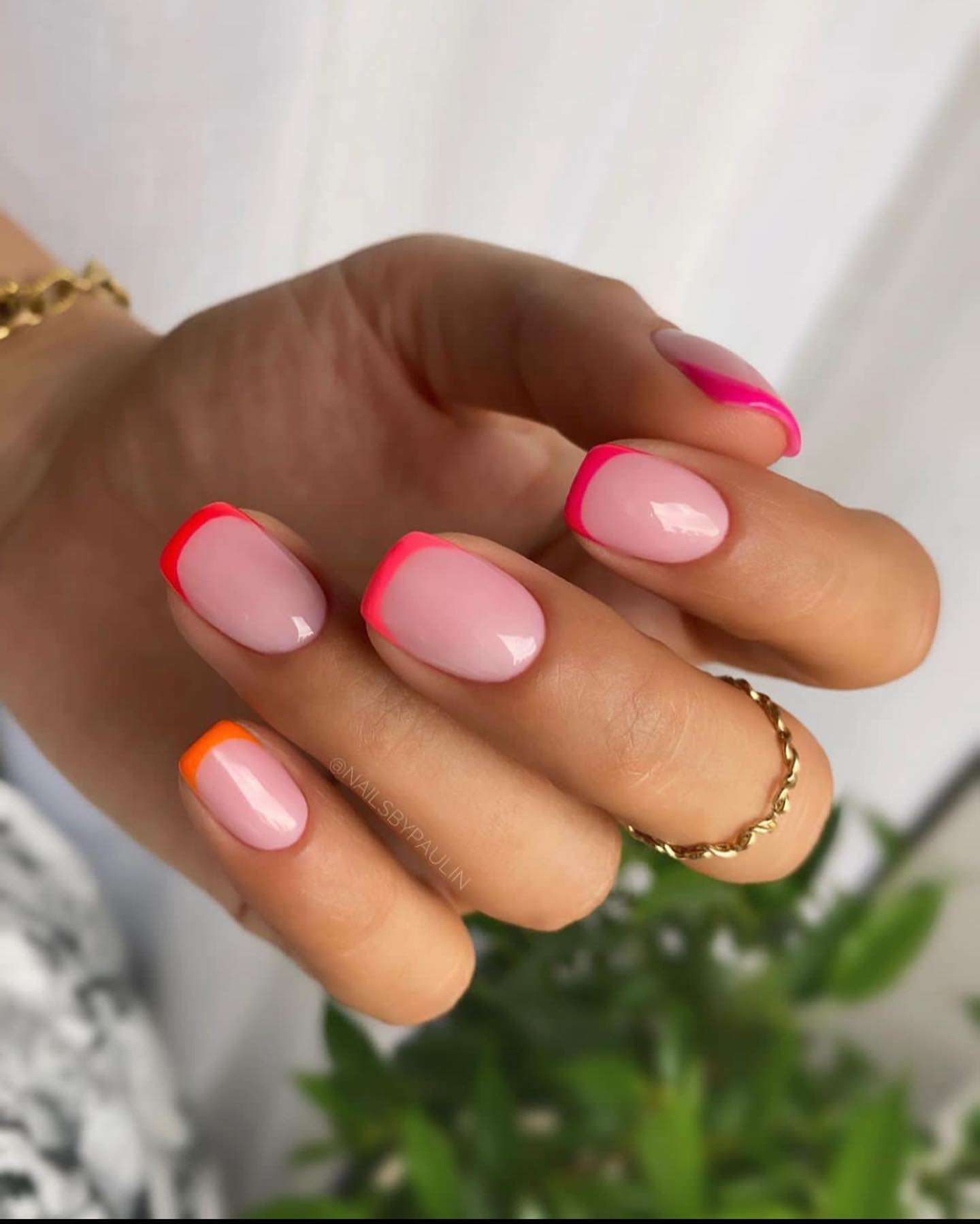 100+ Prettiest Fall Nail Designs And Ideas To Try In 2024 images 75