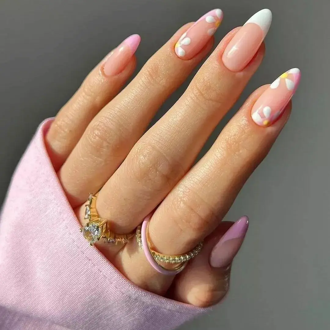 100+ Fall Nail Designs To Try This Autumn (Fall 2024) images 10